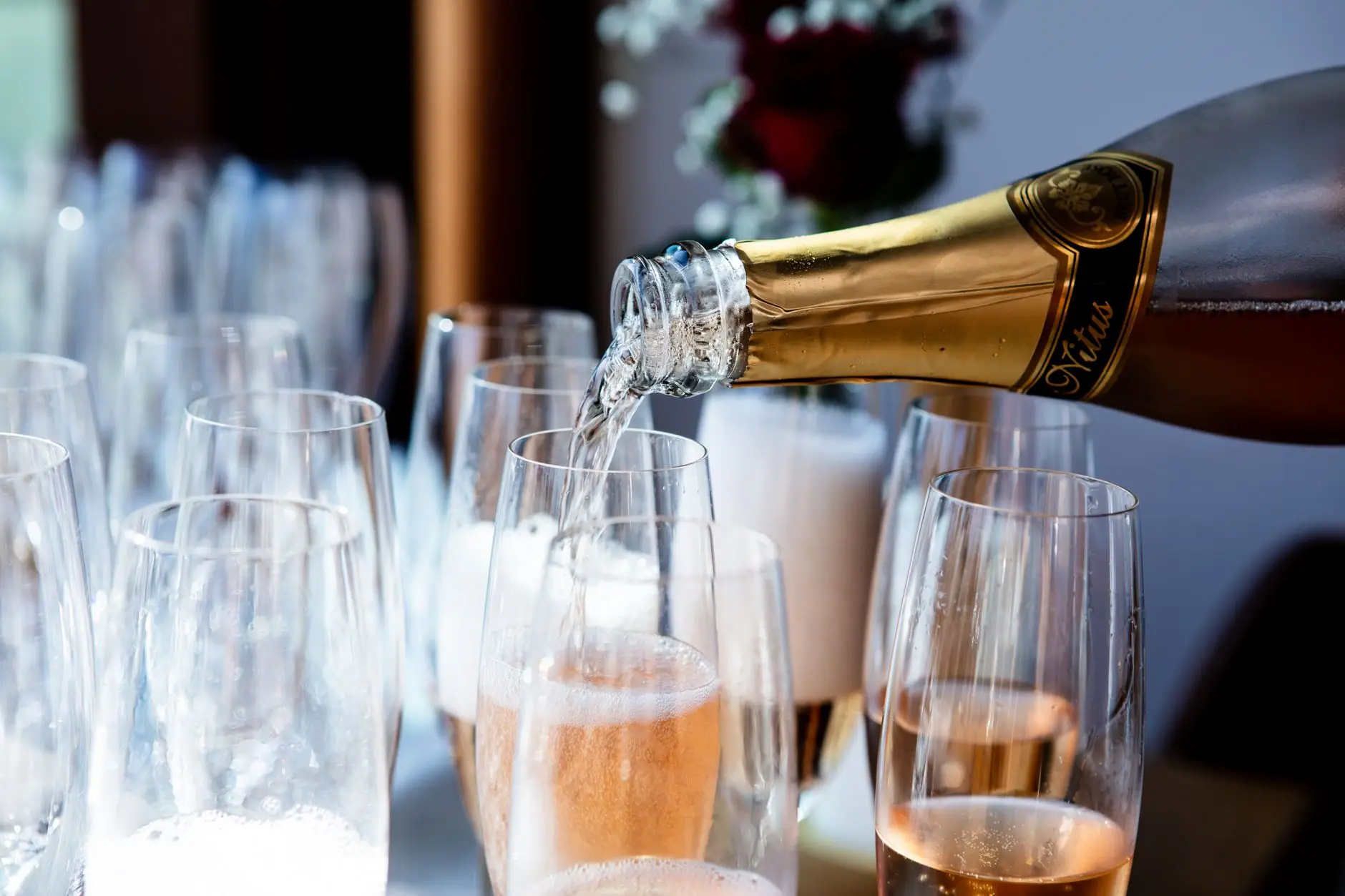 北京葡萄酒果酒产品线全解析:起泡酒与低度果酒选购指南正文配图 1
